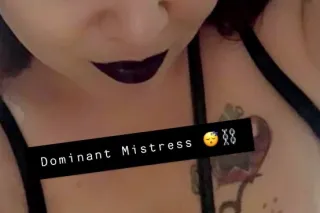 👀LOOK WHO'S BACK!⏰MATURE FOOT FETISH QUEEN!🦶🦶 PEGGING PLAYMATE🍆 HUGE JUGGS!🍑🍑 VERIFIED AND REVIEWED!✅ - Image 7