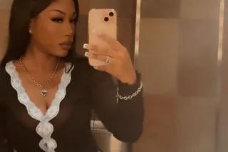 brownskin w tight wet pussy - Image 2
