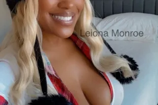 Sexy and Sweet Busty Playmate - Image 3