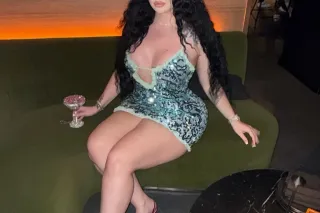 😈LAST DAY😈YOUR FAVORITE UPSCALE THICK BOMBSHELL😈 - Image 2