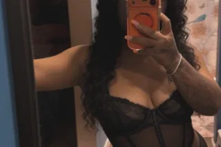 🍾🥂 New In Town Here For A Short Stay 4 Foot 3 Midget / Dwarf Come See Me Before I Leave 💦😏 - Image 3