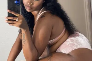CALI BAE🌴 NEW IN TOWN 🍭 Extremely Addiciting Super Soaker 💦Exotic Upscale Big Booty Delight 🤤 Sexy 💋 Creamy 🥥 Cum Now 💋 - Image 5