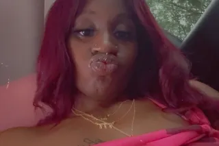 A freak  Yes 🥴Pretty wet kitty come see what youre missing daddy ❤ - Image 1