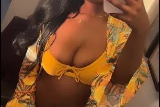 super tight pussy available fo... - Image 2
