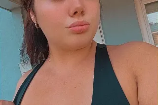 Thick SnowBunny❄ Come play with me💋 - Image 5