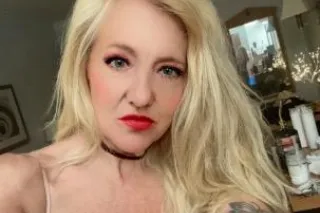 Blonde Babe Mature Experienced... - Image 4