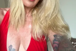 Blonde Babe Mature Experienced No Games - Image 6