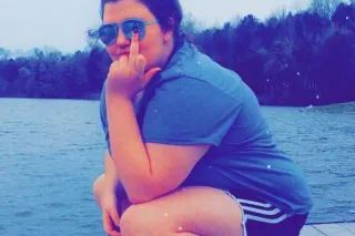cum see me im available - Image 4