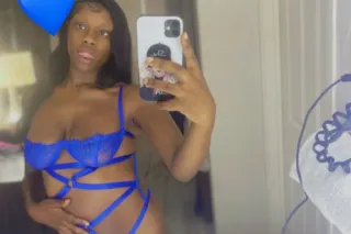 "ONE NIGHT ONLY" 🥵💦100$Qv! Hhr $pecial🎊🔥2nut Special 💦🍆 Ft Show👅🤳😻Wet🌊Tight😫 Warm Creamy 🍦💦 Sensation 🍫🥵THROAT GOD🫦😍 † R 🚚Friendly🔥👅🫦 - Image 5