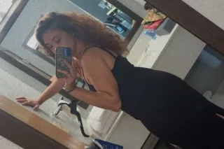 short light skin freckles sexy seductive attiutde 😋❣ - Image 2
