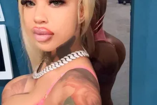 Girl Next Door💋Busty Bimbo👅Deep throat goat💋 - Image 2