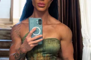 Jasmine the Bodybuilder - 42 - Image 3