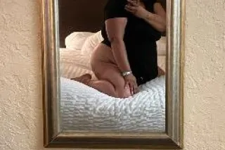 Beautiful Freak - Image 10