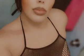 DEEPTHROAT SPECIALS ALL LUNCH LONG💦💕Russian BBW Goddess – Thick, Juicy N Ready to Drain You 💦 - Image 2