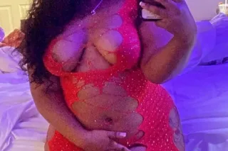 Cute Face😘 Slim Waist 😜 With a Fat Ass - Image 8