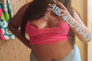 🔥Hot 🔥 Sexy Big Booty Thick 🍫🍫🍫 Chick w/ nice Big 💋🍆💦 Servicing All 3 🎳 w/ Multiple Releases - Image 2