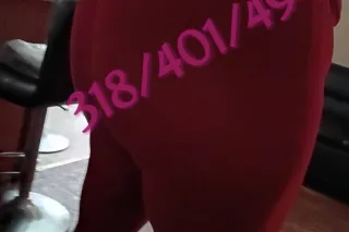 🔥Hot 🔥 Sexy Big Booty Thick 🍫🍫🍫 Chick w/ nice Big 💋🍆💦 Servicing All 3 🎳 w/ Multiple Releases - Image 1