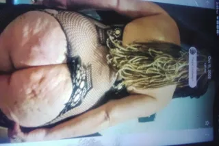 IN calls dominican mix womanma... - Image 3