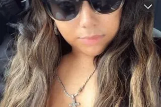 HOT AND READY - 25 - Image 3