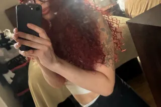 call me redz🥰😇🍓 - 27 - Image 4