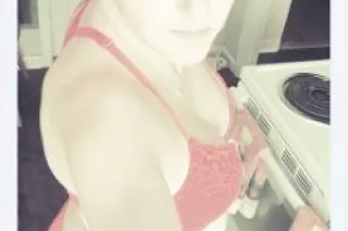 Working HARD to get you HARD -... - Image 2