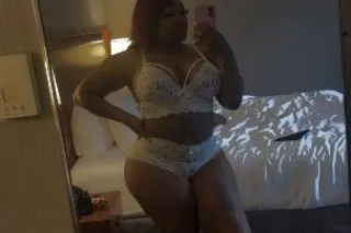 Lets get sticky 🍯together ❄Hunni - Image 9