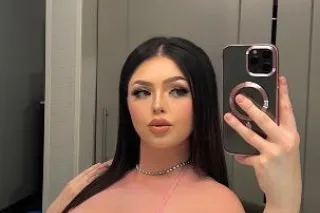 🩷😍🍑GREEK FREAK🍑😍🩷 - Image 7