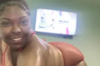 DEEP THROAT OUTCALL /CARPLAY -... - Image 2