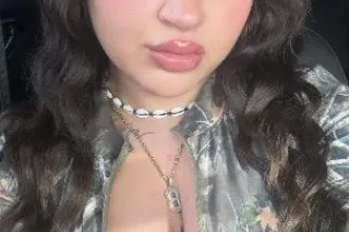 Hot Spanish babe - 22 - Image 3