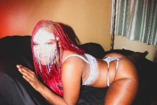 New In Town ♥ Ask About My Qv ... - Image 2