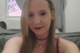 I'm looking for trouble tonight, he wants to be my partner in crime - Image 6