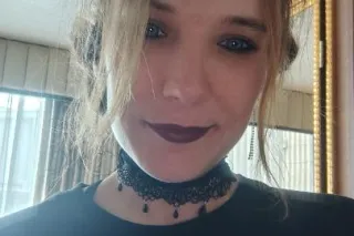 I'm looking for trouble tonigh... - Image 1