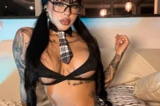 Upscale SERVICE OF SEXY COLOMB... - Image 2