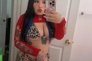 Red HEAD big tittie Latina - 2... - Image 3