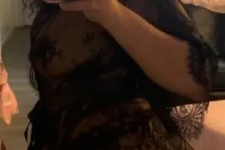 Big booty & boobs,naturally beautiful too!!🤫💋 - Image 9