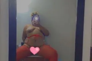 Come catch a vibe baby 😘 (OUTC... - Image 1