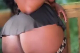 Slim thick skyy ready to see y... - Image 2