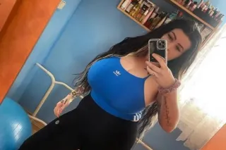 GREAT WITH FIRST-TIMERS..PROST... - Image 1