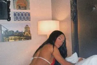 Petite treat 💕✨ Minnie is back... - Image 2