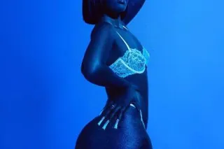 ⏩⏩ Dangerous SEXY Curves ⚠ cla... - Image 4