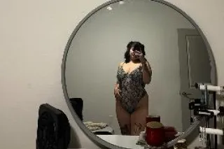 pretty goth girl - 24 - Image 2