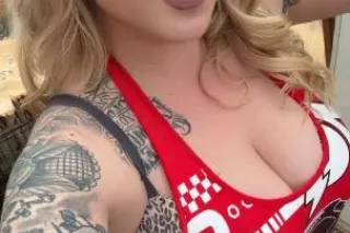 your favorite tattooed blonde bombshell visiting this weekend 6/13 to 6/16 - Image 6