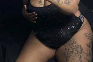 WET WONDERLAND🖤💦 - 26 - Image 1