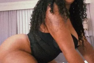 come see me here😋💦 EASY MEET U... - Image 2