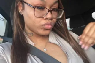 thick redbone ready to please ... - Image 3