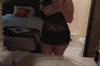 Come See My Great Texas Boobs!... - Image 4