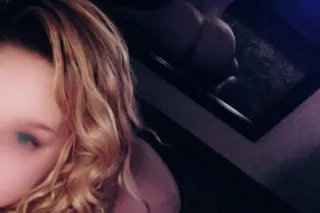 👅💦 T.G.I.F, Your Night Doesn't Have To Suck💋 - Image 1