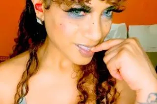 😍 WAITING 4 U .... 💋👅🫦 - Image 5