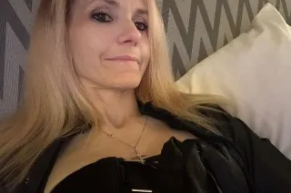 Hi! 🥰😘 - 36 - Image 3