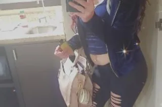 INCALL IN SOUTHCENTER. DISCREET. CUM LET ME MAKE YOUR MORNING 💦🫦💕 SEXY BUBBLE BOOTY PETITE SPINNER. ILL ROCK YOUR WORLD DADDY. 💦💕 - Image 9